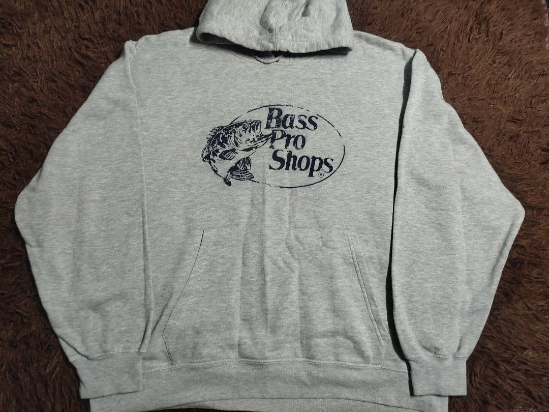 Bass Pro Shops Hoodie Jacket (Category: Coats, Jackets and Outerwear) located in San Juan City. Submitted by reddvelasquez4298 (Listing ID 1461237377, Image 1). Description: Bass Pro Shops Hoodie Jacket Size XL 26 Width 27.5 Length Good Condition Issues bakbak prints, Discolorations, yellow stains, check photos. 😊 450 pesos PM.