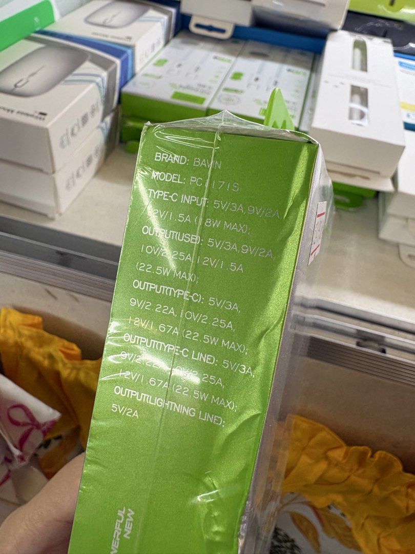 Bavin Powerbank 20,000mah Fast Charge (Category: Batteries & Power Banks) located in Taguig. Submitted by grassyyieeebeyb (Listing ID 1461151368, Image 2). Description: Brandnew Fast charging 22.5w type c output.
