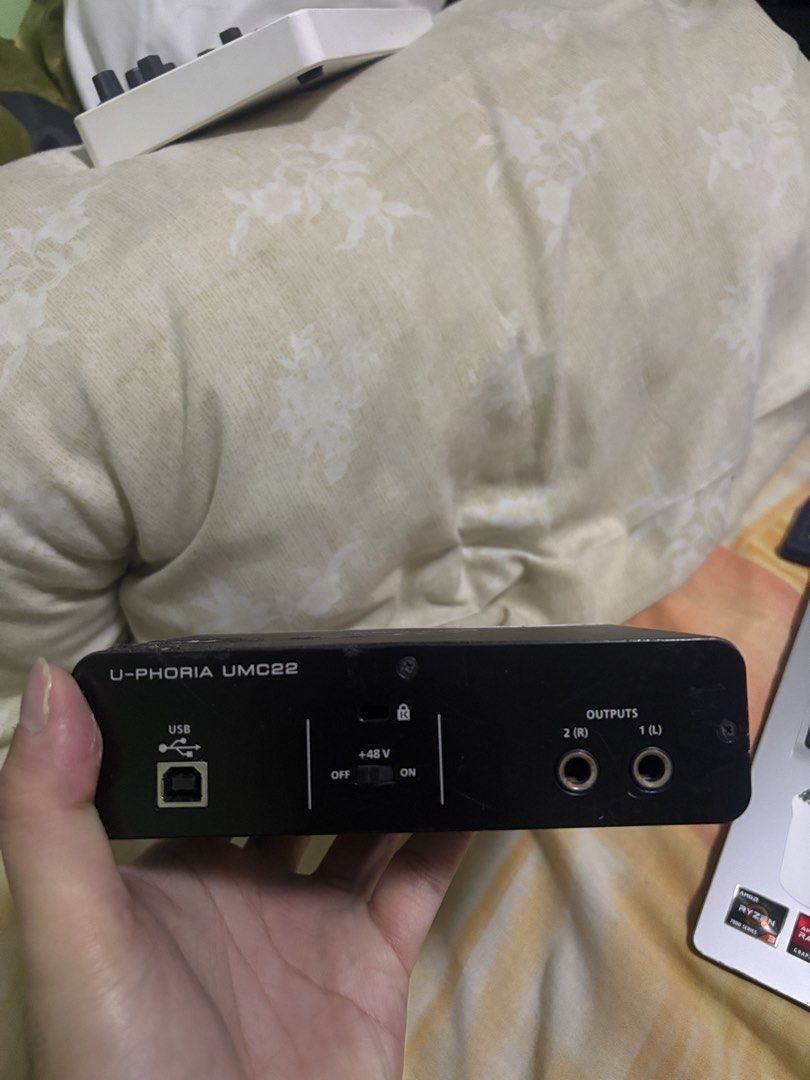 Behringer U-PHORIA UMC22 USB Audio Interface (Category: Other Audio Equipment) located in Batangas. Submitted by samvelasquez0 (Listing ID 1461122162, Image 3). Description: - Behringer U-PHORIA UMC22 USB Audio Interface - Equipped with a high-quality Midas mic preamp - Includes Direct Monitor function for zero-latency monitoring - Provides 48V phantom power for condenser microphones - Dedicated outputs for speakers and headphones - Ideal for hom