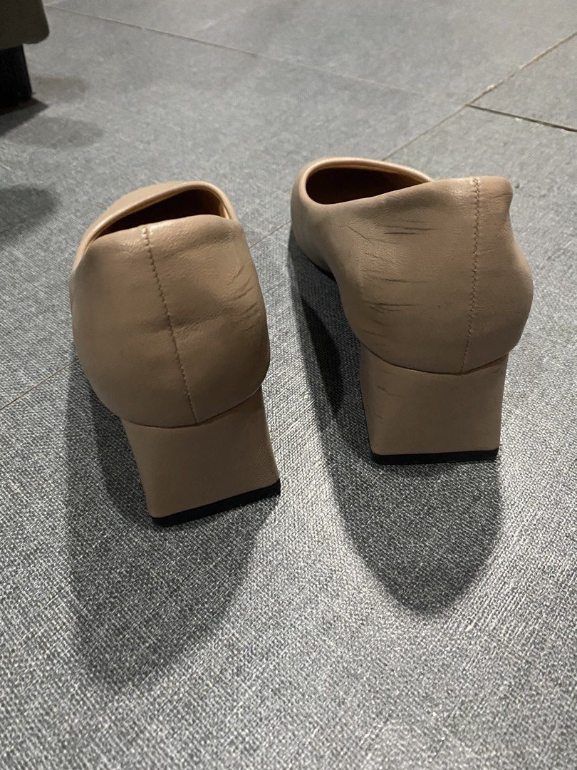 Beige Square Toe Block Heels (Category: Heels) located in Zamboanga. Submitted by bizje (Listing ID 1461123640, Image 2). Description: - Beige block heels - Square toe design - Low heel height, comfortable for walking - Minor scuffs on the back of the heels - Easy to pair with various outfits.