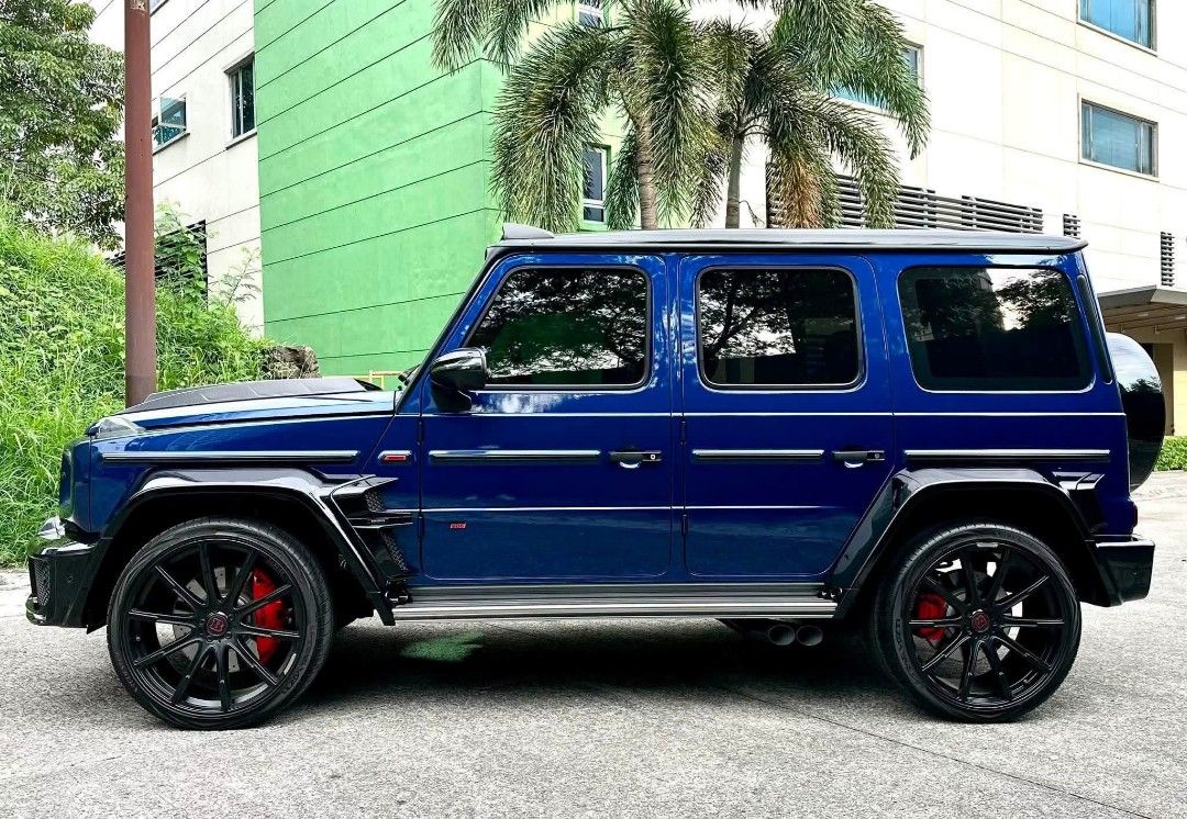 BENZ G800 BRABUS (Category: Announcements) located in Cavite. Submitted by eyamvillag08141 (Listing ID 1461182432, Image 2). Description: MERCEDES-BENZ G800 BRABUS - 2023 Model - 5,XXXkms. Original Mileage - 4.0L Biturbo V8 Gasoline Engine - ORIGINAL BRABUS - 800HP - 24’ Brabus Monoblock Z Platinum Edition - Brilliant Blue Metallic on Nappa Leather Red - Automatic Transmission - Complete Papers 29M nego.