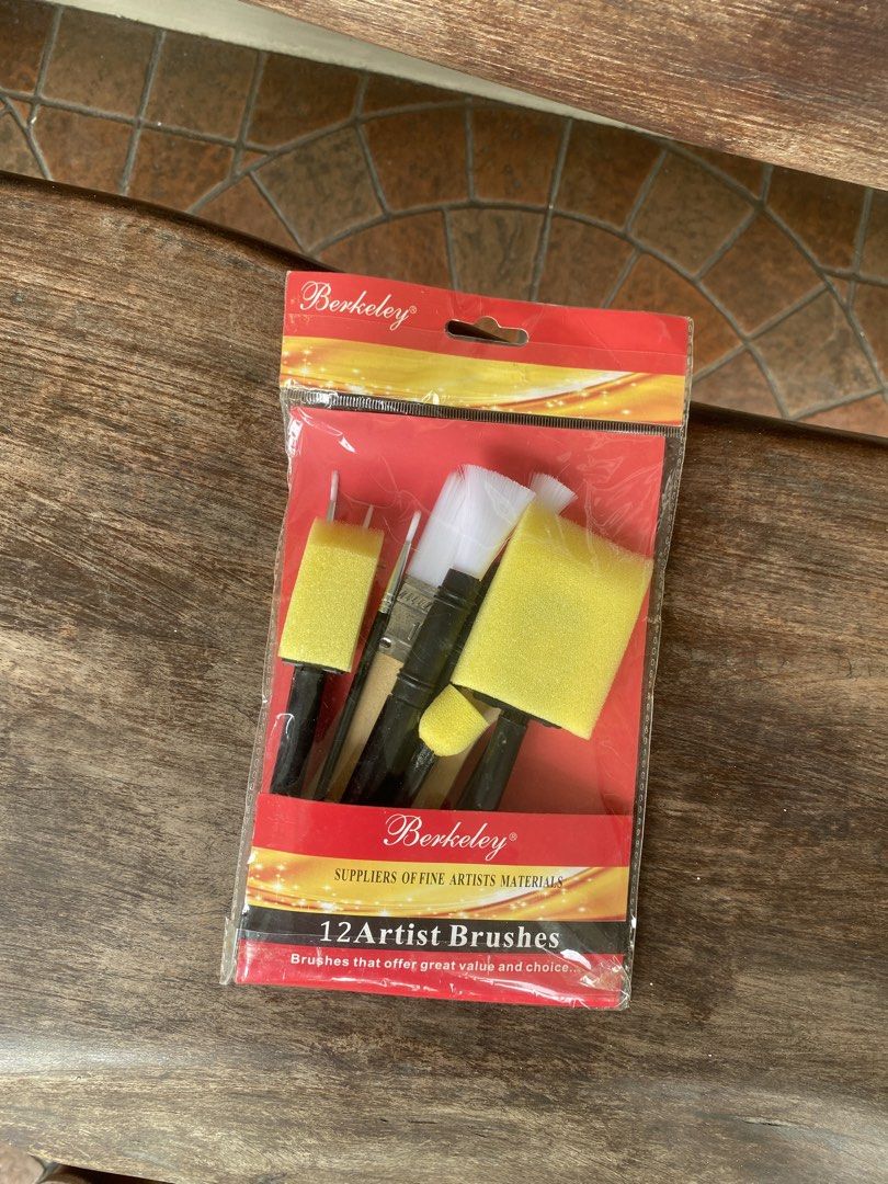 Berkeley 12 Artist Brushes Set (Category: Makeup) located in Quezon City. Submitted by fitsbym (Listing ID 1461269578, Image 1). Description: - Set of 12 Berkeley artist brushes - Includes both foam and bristle brushes - Perfect for various painting projects - Great value art supply.