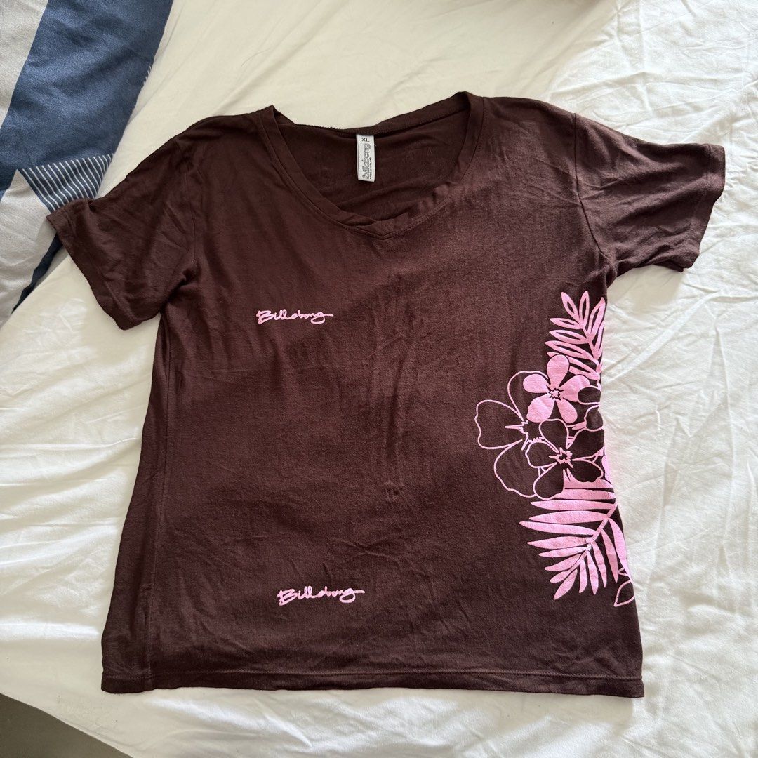 Billabong Shirt (Category: Shirts) located in Davao. Submitted by aug_amari (Listing ID 1461185864, Image 1). Description: size best fit xs-small womens.