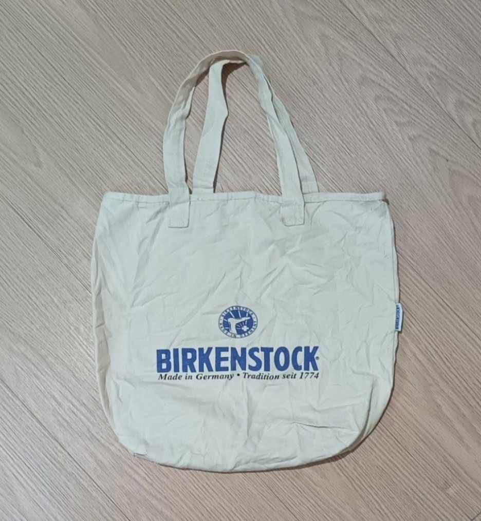 BIRKENSTOCK TOTE BAG (Category: Tote Bags) located in Cavite. Submitted by marcuz.lifestyle (Listing ID 1461299417, Image 2). Description: WIDTH:14.5 LENGTH :12.5 VERRYGOOD CONDITION NEED WASH ONLY COLOR RATE :9.5/10 MOP :GCASH DELIVERY COURIER :JNT LOCATION :IMUS CAVITE.