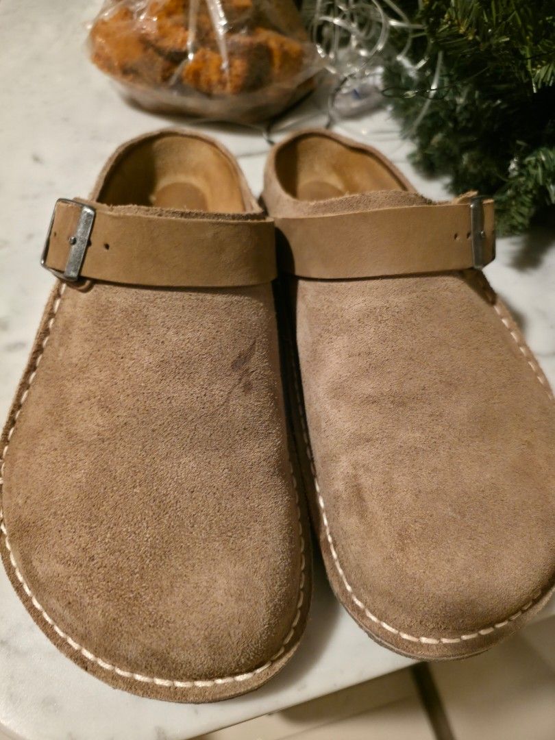 Bitkenstock LUTRY in taupe (Category: Casual Shoes) located in Manila. Submitted by riri_94 (Listing ID 1461257689, Image 3). Description: Bought at Birkenstock Central Squarr BGC for 12.9k last August 2 month old only / Size 43 or 10-10.5 US RFS: Dont fit my style Negotiable / BGC meetup.