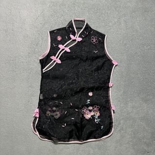 (Category: ) located in . Submitted by rochelle_archive_garments (Listing ID 1461322488, Image 1). Description: .