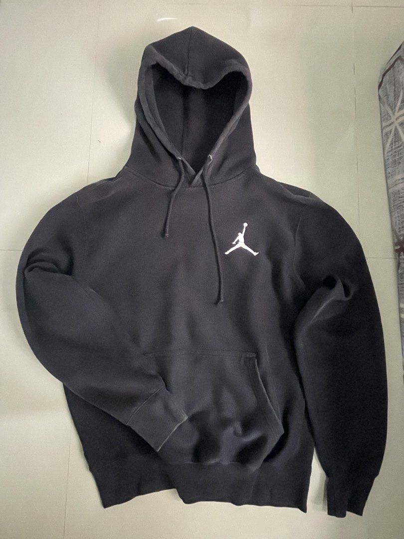 Black Jordan Hoodie (Category: Coats, Jackets and Outerwear) located in Manila. Submitted by seanjcc (Listing ID 1461247404, Image 1). Description: - Classic black hoodie - Features the iconic Jumpman logo - Pullover style for easy wear - Convenient front pocket - Adjustable drawstring hood - Perfect for casual outings.