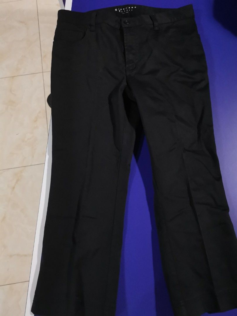 Black Pants (Category: Other Bottoms) located in Manila. Submitted by hb1118 (Listing ID 1461287831, Image 1). Description: - Classic black pants - Two back pockets - Button and zip front closure - Simple and versatile design - Perfect for casual or formal occasions - Easy to pair with any top - size 29 waist.