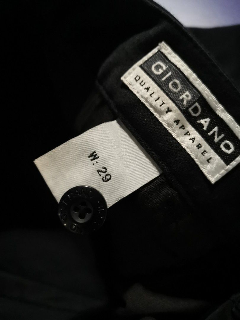 Black Pants (Category: Other Bottoms) located in Manila. Submitted by hb1118 (Listing ID 1461287831, Image 3). Description: - Classic black pants - Two back pockets - Button and zip front closure - Simple and versatile design - Perfect for casual or formal occasions - Easy to pair with any top - size 29 waist.