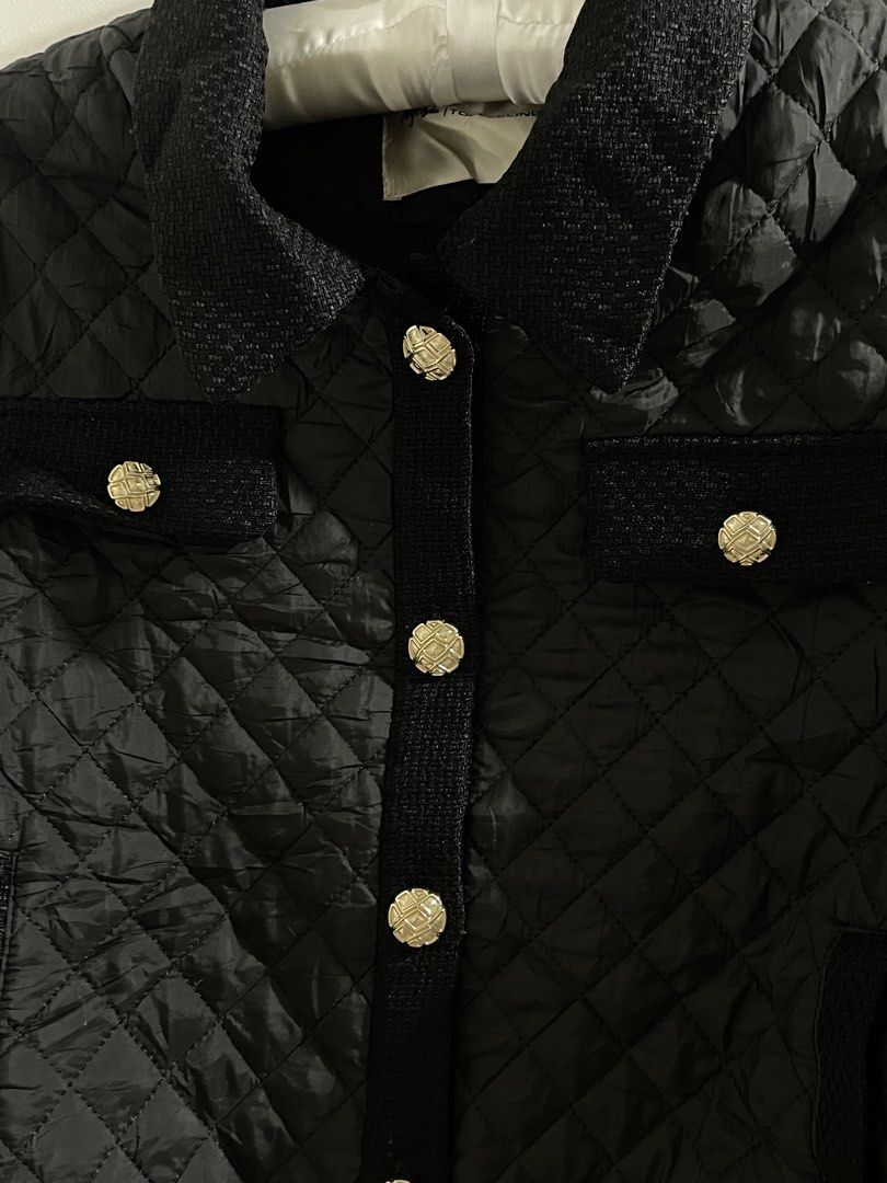 Black Puffer Jacket (Category: Coats, Jackets and Outerwear) located in Cavite. Submitted by angevenue (Listing ID 1461243094, Image 3). Description: Black Puffer Jacket Chanel Style Button Up Tag M but can fit xs & s Worn once, dm for when worn pics mod: jnt/lala mop: gcash/lala 📍cavite.