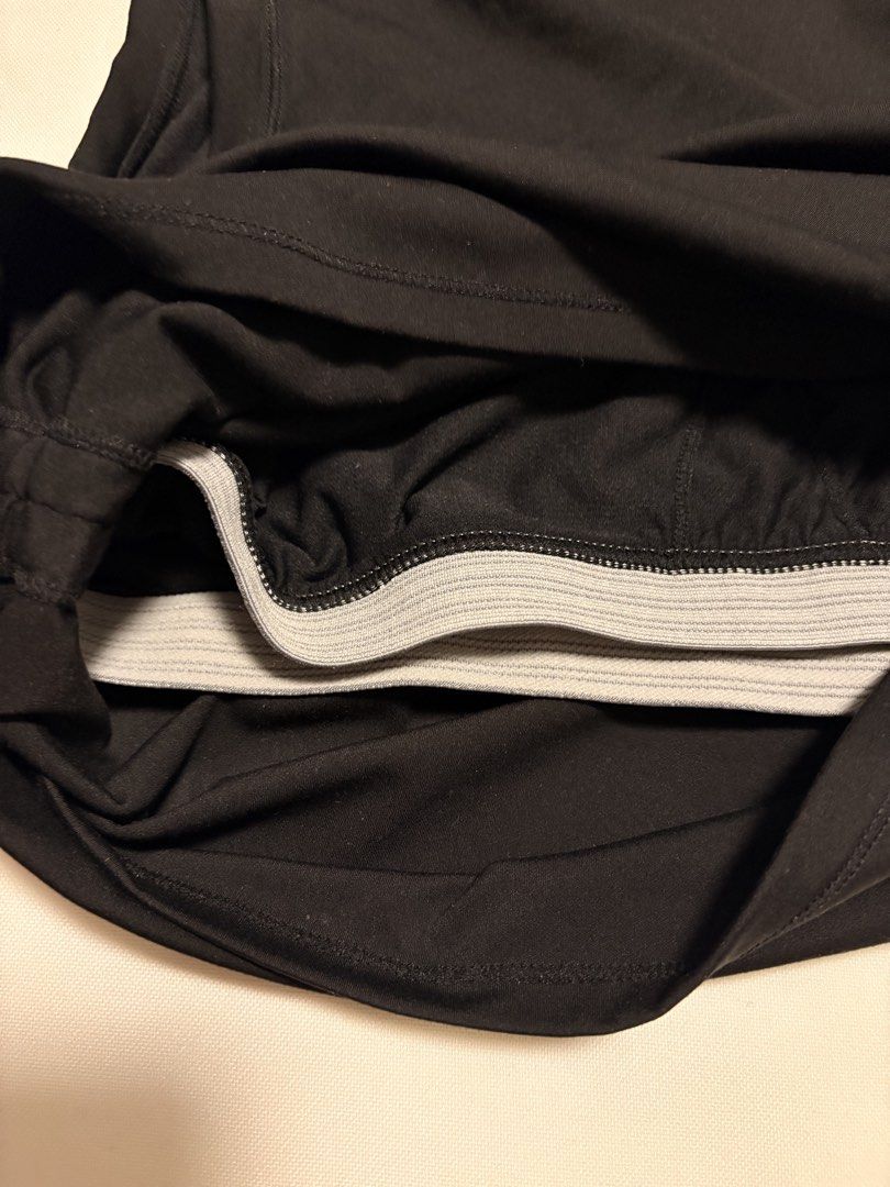 Black Ruched Tank Top Athletic Top (Category: Sleeveless) located in Mandaluyong City. Submitted by sarisaringtinda (Listing ID 1461138175, Image 2). Description: Small to Medium, makapal tela - Black athletic tank top - Sleeveless design - Ruched sides for a flattering fit - Stretchy material for comfort and flexibility - Perfect for workouts or casual everyday wear - Simple and versatile addition to your wardrobe.