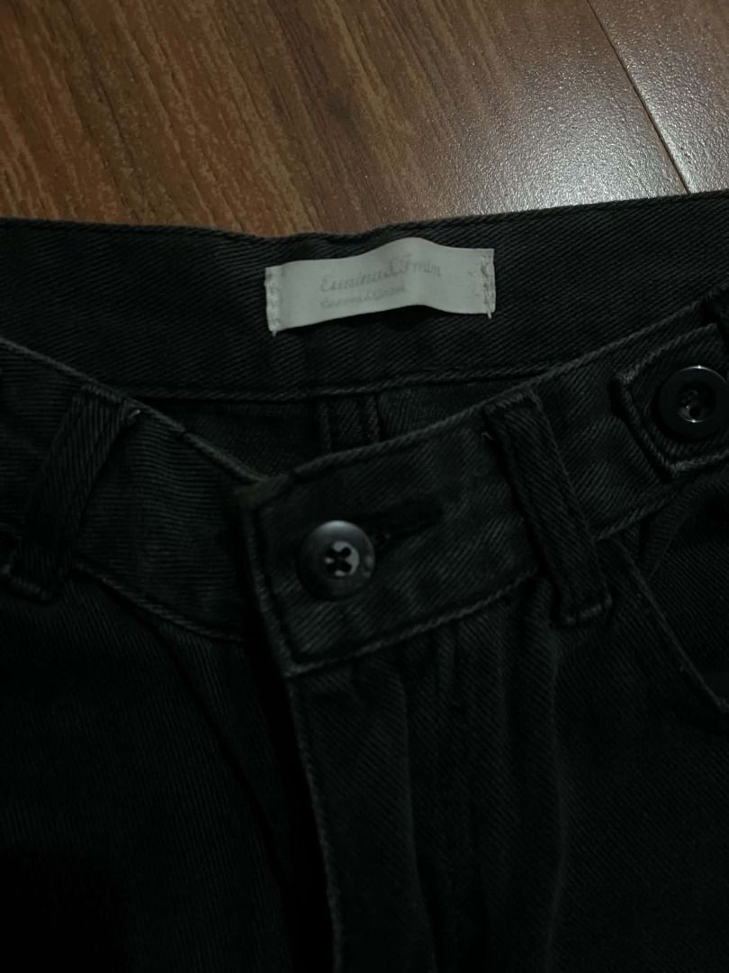 Black Wide Leg Jeans#83 (Category: Jeans) located in Caloocan City. Submitted by outfitloop (Listing ID 1461144840, Image 3). Description: - Relaxed fit for comfort - Classic button and zip closure - Easy to pair with various tops/shirt IMPORTANT: • 1st photo is an AI styling/model preview for reference on how the item may look when worn. • Please refer to the actual photos for the item’s true appearance and condition. • Color may slightly vary d