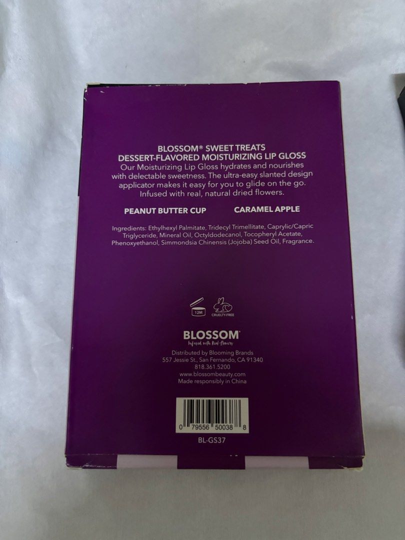 FREE❗️ 2pcs set BLOSSOM LIP GLOSS SALE (Category: Makeup) located in Manila. Submitted by prlovedstff (Listing ID 1461313409, Image 2). Description: FREEBIE if you buy 2 or more items 💕.