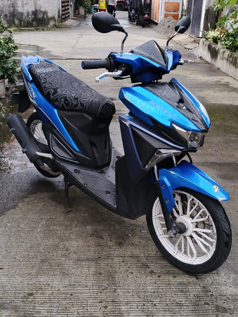 BlueRusi Royal (Category: Motorbikes for Sale) located in Manila. Submitted by annecbau (Listing ID 1461216851, Image 2). Description: Rusi Royal 2020 model, complete original papers. good for service. located at Dasmariñas cavite if you're interested message me.