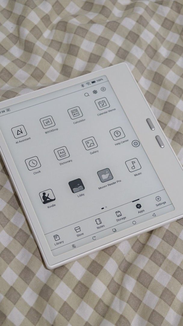 BOOX Go7 Monochrome e-reader with Inksense Stylus (Category: E-Readers) located in Las Pinas. Submitted by rshelf (Listing ID 1461238683, Image 1). Description: BOOX Go 7 Monochrome E-Reader — ₱21,000 Selling my BOOX Go 7 (Monochrome) InkSense e-reader/notepad — barely used and in excellent condition. This is a very nice Kindle alternative. What's included: BOOX Go 7 Monochrome device BOOX InkSense Stylus 2x Flip Cases (one clear/glass style, one