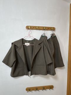 （分類：）位於 。 由 maple_selling 提交（商品編號 1461169317，圖片 1）。簡介： 。