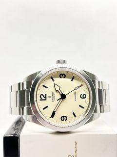 Tudor Collection item 2