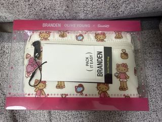 （分類：）位於 。 由 sailormoondy 提交（商品編號 1461270954，圖片 1）。簡介： 。