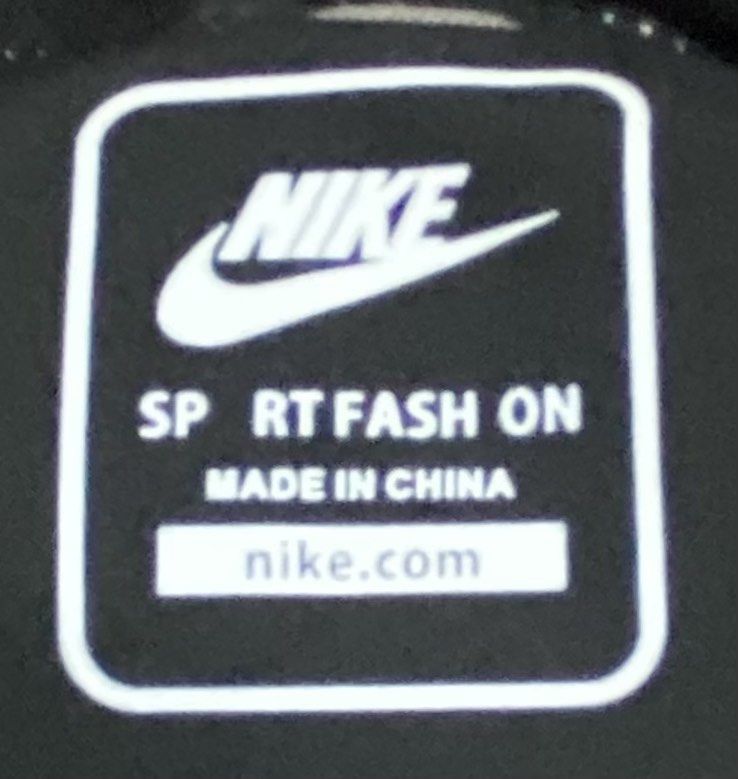 BRASZIL JACKET （分類：外套及戶外衣服）位於 Hong Kong。 由 da_plugg 提交（商品編號 1461130259，圖片 4）。簡介： 。