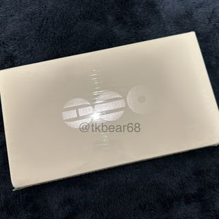 BTS Decluttering Sale Collection item 2