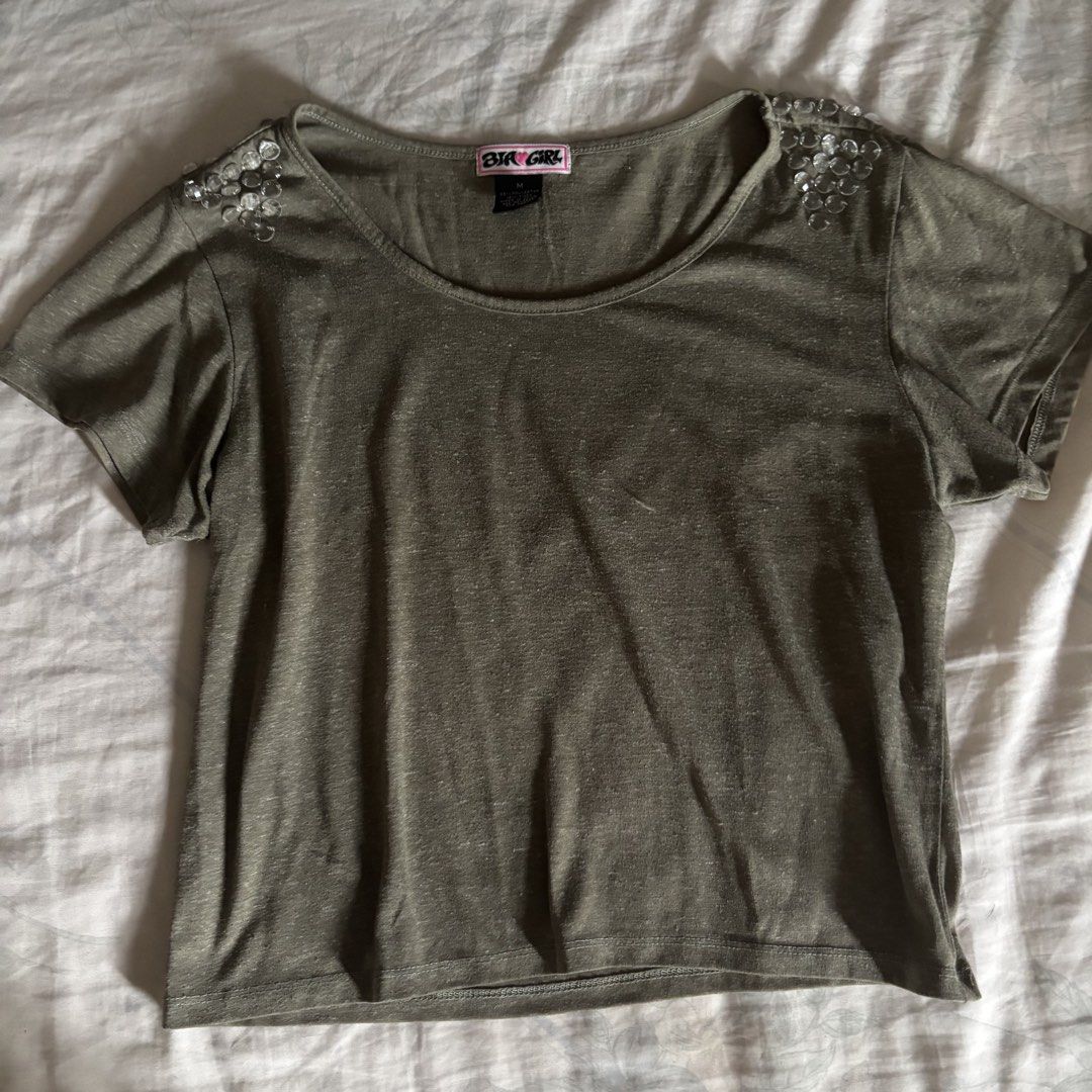 Bundle Assorted Hanging Crop Off Shoulder Top (Category: Others Tops) located in Binan City. Submitted by mypreloved_haul (Listing ID 1461212328, Image 3). Description: .
