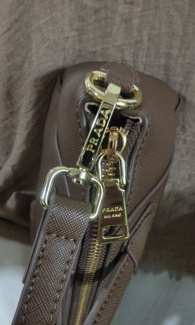 Bundle Bag (Category: Cross-body Bags) located in Shah Alam. Submitted by hauztrendempire (Listing ID 1461319321, Image 3). Description: Prada Mini Leather Bag Crossbody Caviar (Bundle Bag) *Condition: 9.5/10* *Not For Fussy Buyers* *Price Includes Postage* *NO COD, COURIER ONLY* **Items Sold Are Not Refundable* *Msg If Interested*.