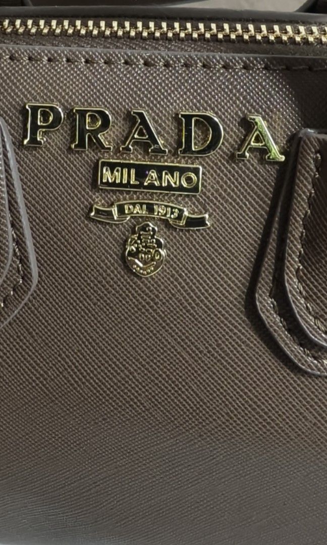 Bundle Bag (Category: Cross-body Bags) located in Shah Alam. Submitted by hauztrendempire (Listing ID 1461319321, Image 2). Description: Prada Mini Leather Bag Crossbody Caviar (Bundle Bag) *Condition: 9.5/10* *Not For Fussy Buyers* *Price Includes Postage* *NO COD, COURIER ONLY* **Items Sold Are Not Refundable* *Msg If Interested*.