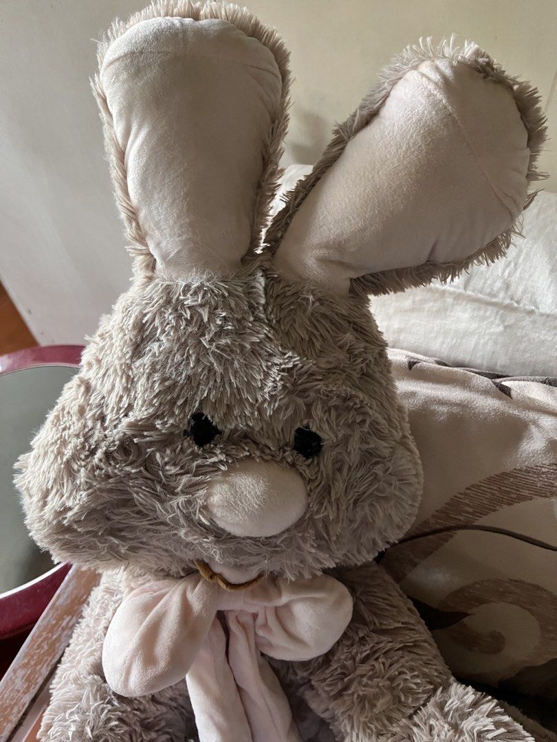 Bunny grey with pink ribbon BIG (Category: Plushies & Soft Toys) located in Paranaque City. Submitted by bonsaiart (Listing ID 1461229279, Image 2). Description: Pre owned Good condition Bulky Huggable 950+sf No to cod/ cop/meetup No breaking of bundle or set Payment via gcash or Paymaya Shipping via j&t.