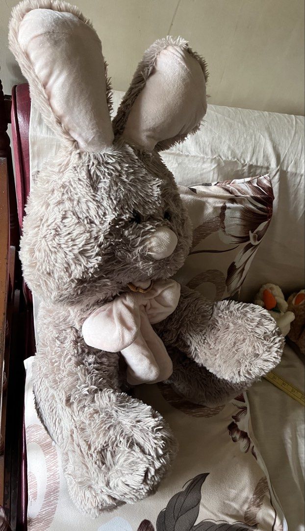 Bunny grey with pink ribbon BIG (Category: Plushies & Soft Toys) located in Paranaque City. Submitted by bonsaiart (Listing ID 1461229279, Image 3). Description: Pre owned Good condition Bulky Huggable 950+sf No to cod/ cop/meetup No breaking of bundle or set Payment via gcash or Paymaya Shipping via j&t.