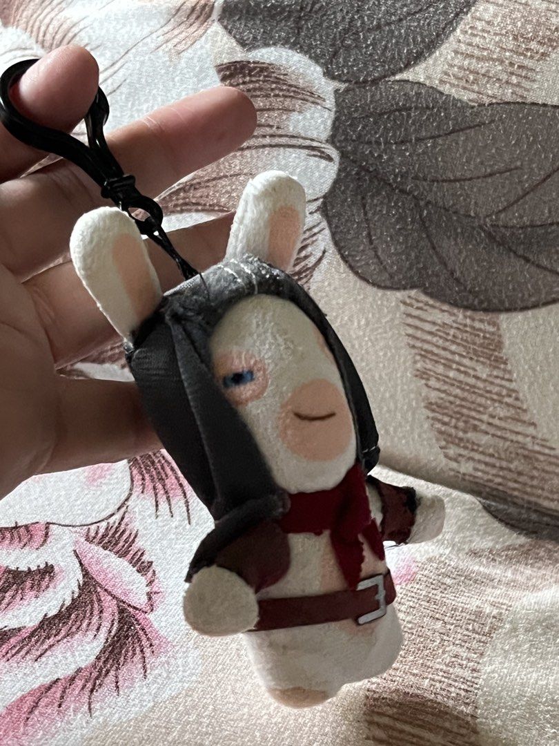 Bunny ninja bag charm (Category: Other Merchandise) located in Paranaque City. Submitted by bonsaiart (Listing ID 1461223543, Image 2). Description: Good as new 200(fixed) +sf Payment via GCASH or paymaya No to meetup No to cop / cod Shipping via j&t only.