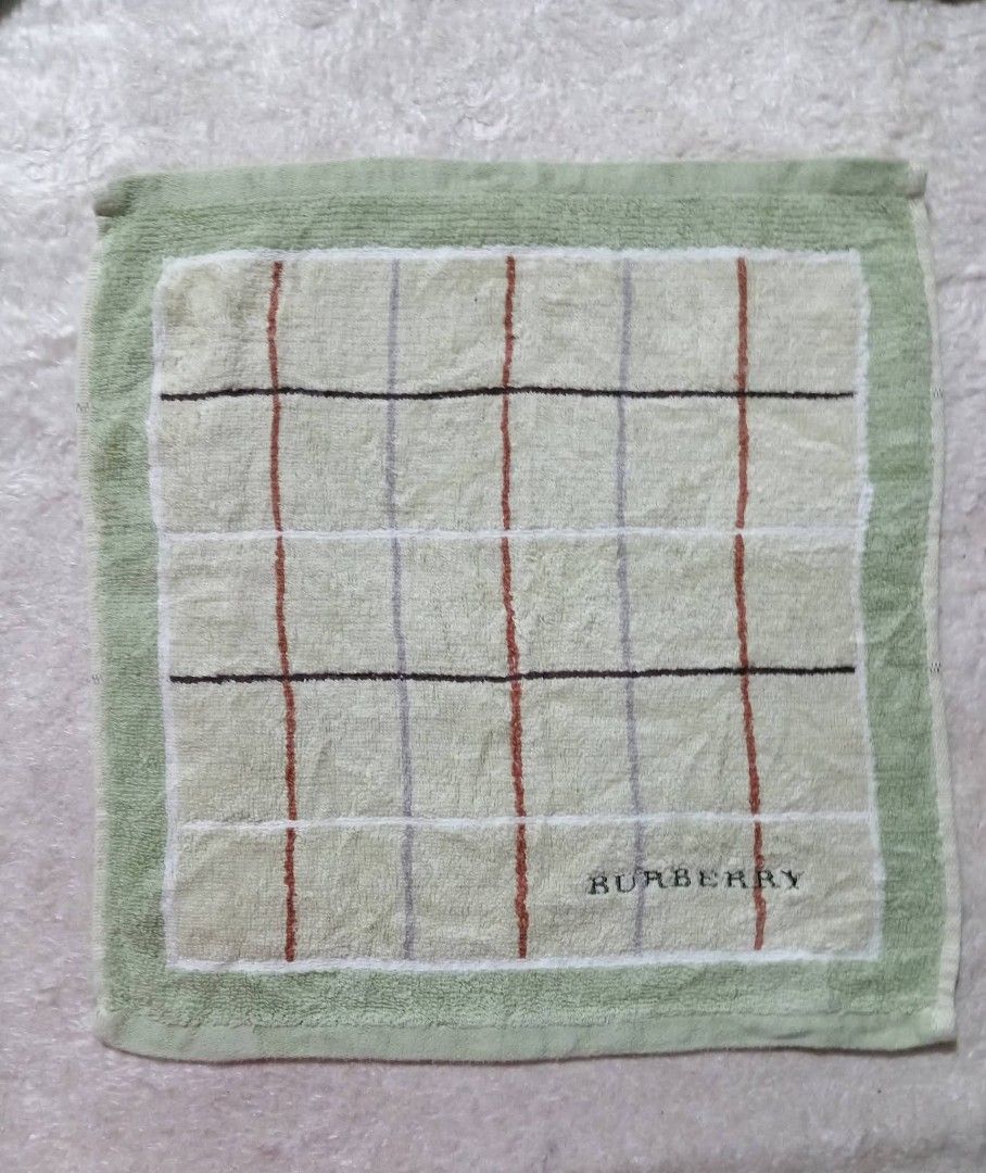 BURBERRY (Category: Bedding & Towels) located in Davao. Submitted by hankiescarveshawls. (Listing ID 1461117254, Image 3). Description: As packed: 2 Towels 12x13 Inches 1 Towel 13x14 Inches.