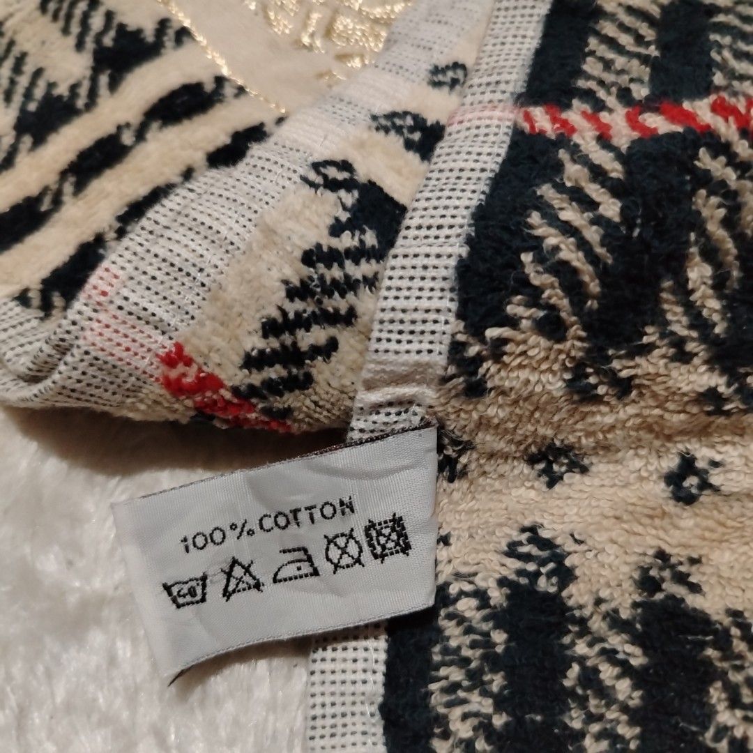 BURBERRY (Category: Bedding & Towels) located in Davao. Submitted by hankiescarveshawls. (Listing ID 1461204872, Image 3). Description: 19 x 35 Inches .