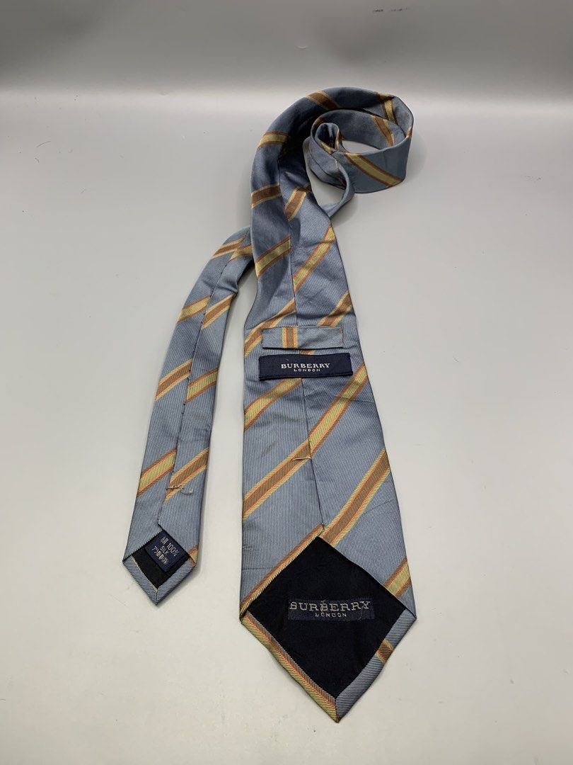 BURBERRY LONDON NECKTIE (Category: Ties) located in Bulacan. Submitted by ridersthrift_ph (Listing ID 1461273880, Image 1). Description: Authentic In Great Condition Gcash Payment Bulacan 📍.