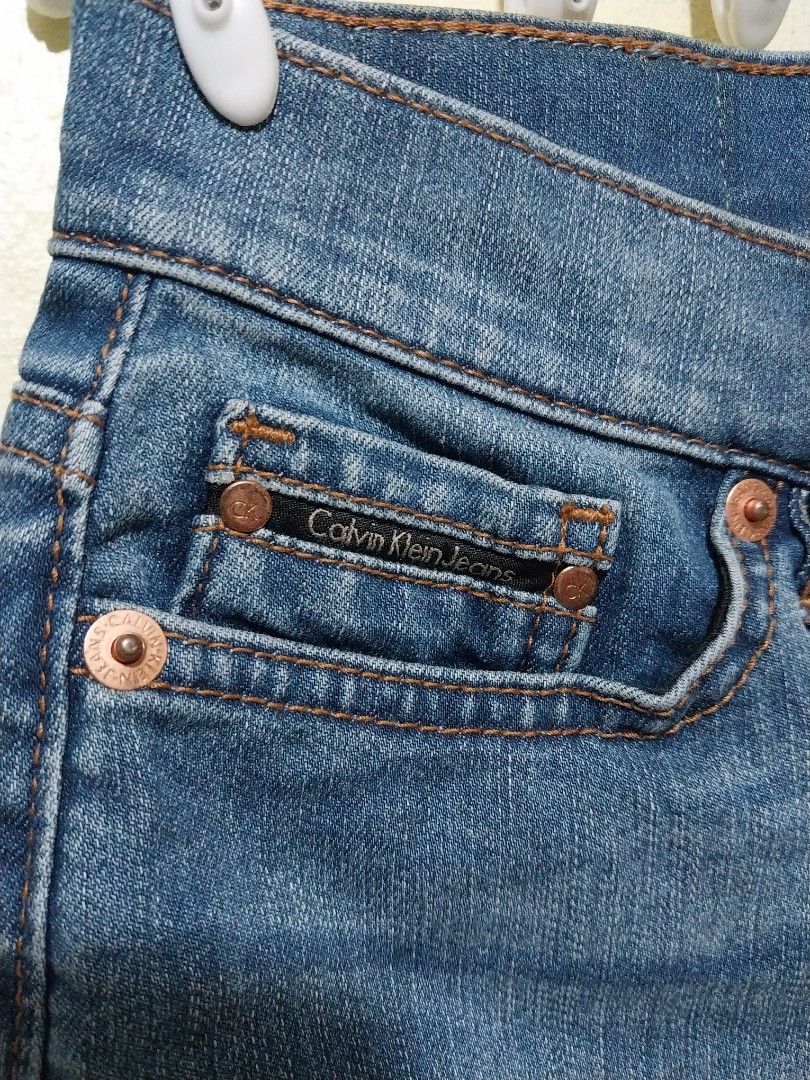Calvin Klein Jeans Denim Shorts (Category: Shorts) located in Manila. Submitted by PrinceDani.Clothing (Listing ID 1461307261, Image 2). Description: Calvin klein denim shorts Size 27in width 11in length excellent condition .