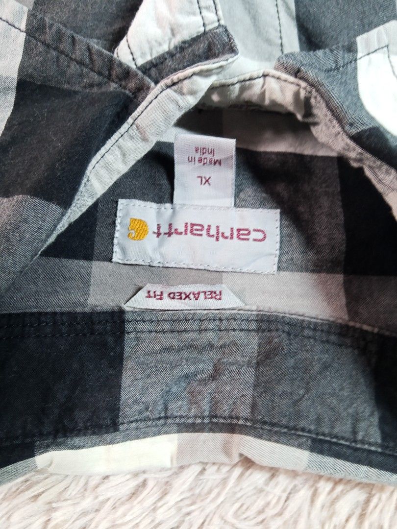 Carhartt (Category: Luxury Accessories) located in Manila. Submitted by aeronroy4577085 (Listing ID 1461164863, Image 3). Description: .