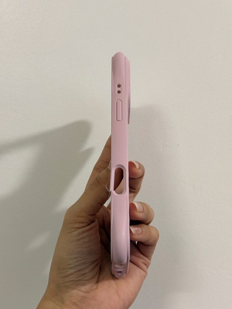 Casetify Primrose Ripple (Category: Cases & Sleeves) located in Tuguegarao City. Submitted by shop.rjb (Listing ID 1461143164, Image 2). Description: No more box but 100% Original bought at HK Slightly negotiable RFS: phone upgrade.