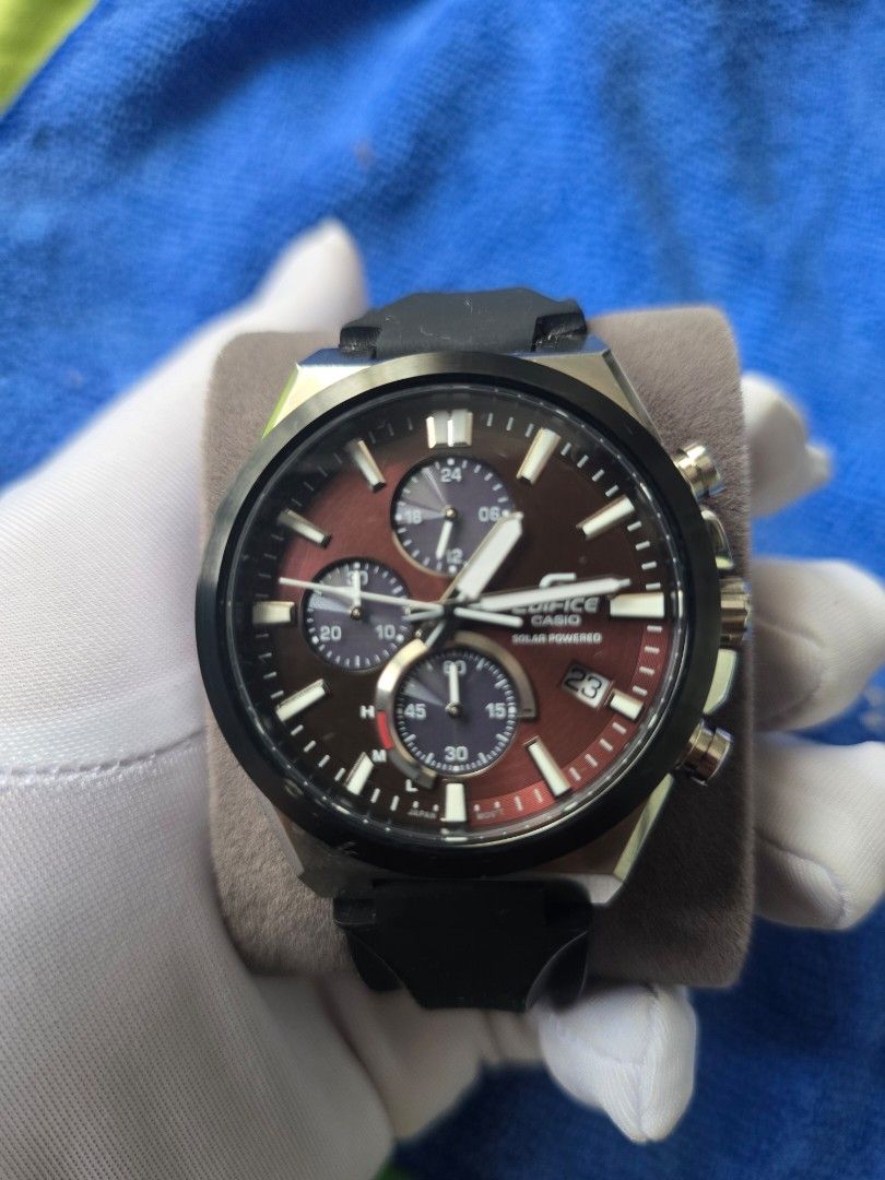 Casio Edifice Solar Powered Chronograph Watch (Category: Men's Watches) located in Las Pinas. Submitted by mark_dy_el (Listing ID 1461262925, Image 2). Description: - Casio Edifice Solar Chronograph Watch - Striking Plum Red Dial with Silver Accents - Solar Powered for Eco-Friendly Operation - Full Chronograph Functionality (Stopwatch) - Date Window at 3 o'clock - Reliable Japan Movement - Comfortable Black Rubber Strap with Buckle Closure (will 