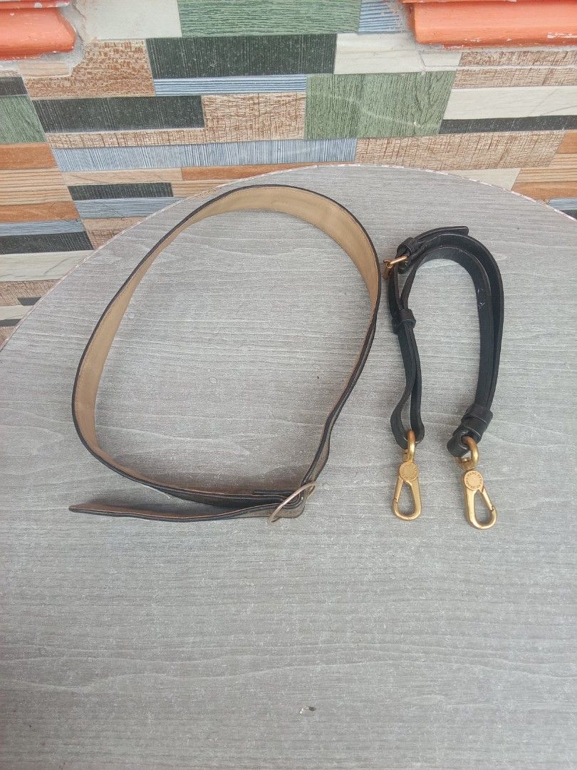 Celine Belt & mark Jacob strap (Category: Activewear) located in Bacoor. Submitted by aileen678s75866 (Listing ID 1461125575, Image 1). Description: .