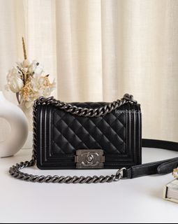 (Category: ) located in . Submitted by loveholic.sg (Listing ID 1461197877, Image 1). Description: .