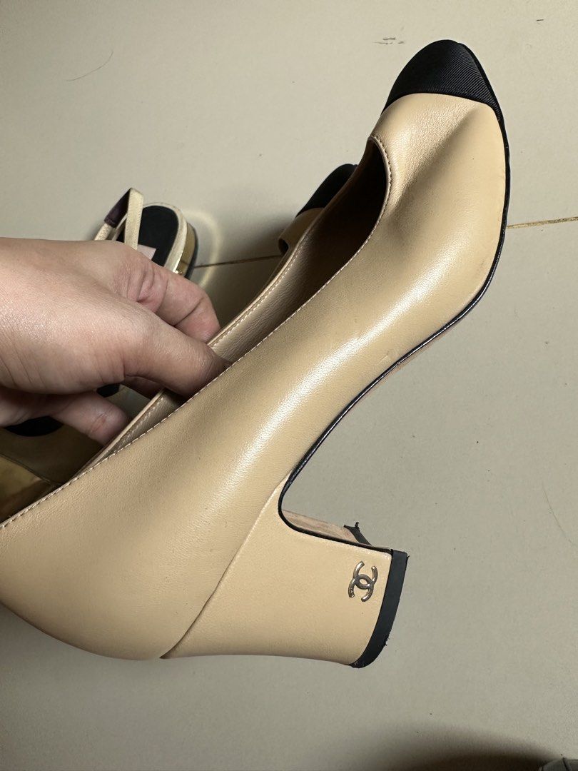 Chanel CC Cap Toe Heels/Pumps (Category: Announcements) located in Butuan. Submitted by wear.next (Listing ID 1461193497, Image 3). Description: Size 39 Authentic No inclusions.