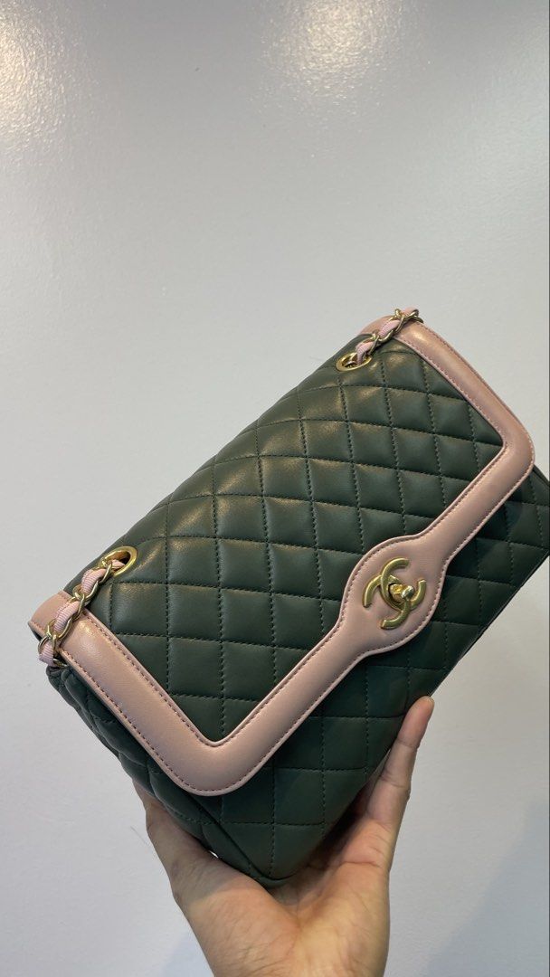 Chanel Day medium green/pink flap bag (Category: Luxury Bags & Wallets) located in Manila. Submitted by luxemax_09 (Listing ID 1461165690, Image 2). Description: .