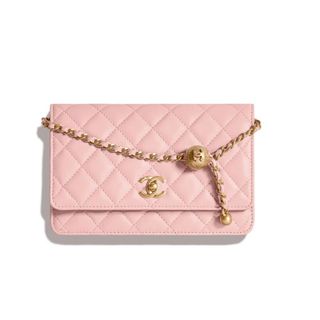 (Category: ) located in . Submitted by shopaholic_lcw (Listing ID 1461193249, Image 1). Description: .