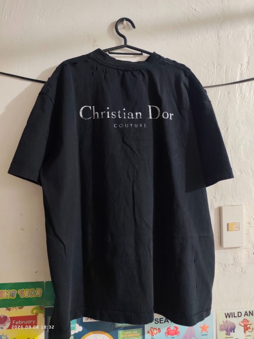 CHRISTIAN DIOR (Category: Luxury Apparel) located in Caloocan City. Submitted by mindthrifts (Listing ID 1461270726, Image 1). Description: .