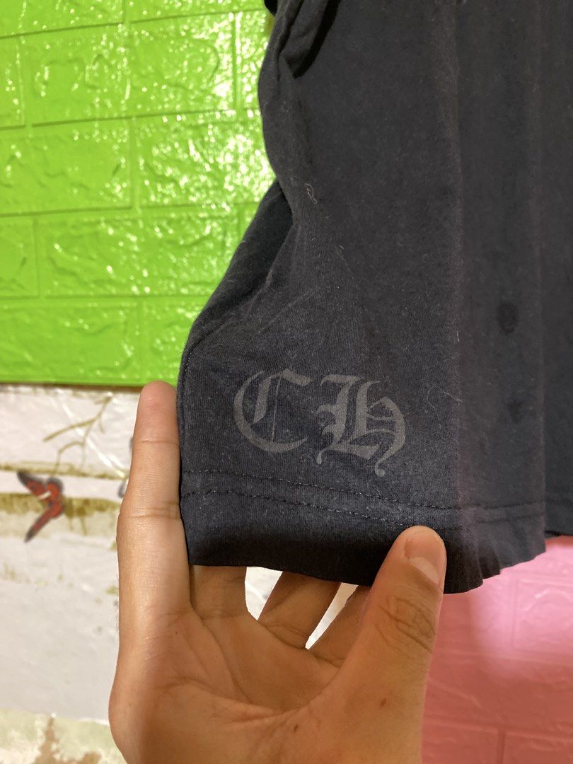 Chrome Hearts (Category: Tshirts & Polo Shirts ) located in Manolo Fortich. Submitted by seishourou (Listing ID 1461202274, Image 2). Description: Off/legit No Issue.