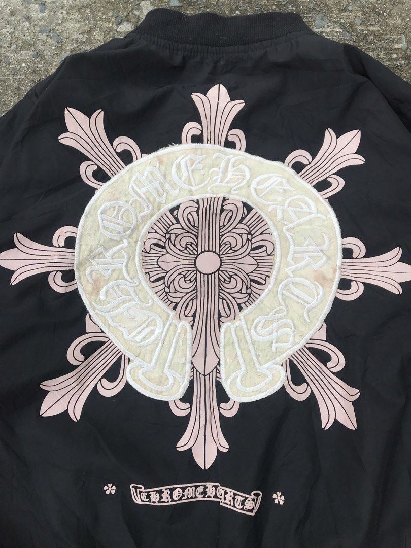 Chrome Hearts Bomber Jacket (Category: Coats, Jackets and Outerwear) located in Imus. Submitted by chararatzx. (Listing ID 1461273990, Image 3). Description: EXCELLENT CONDITION COLOR RATE 10/10 Dimes: Length 24 Width 19 .