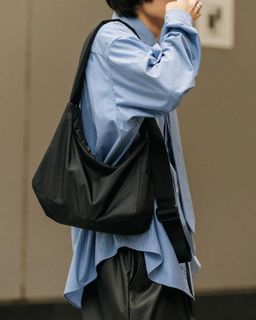 （分類：）位於 。 由 holycraaaaap 提交（商品編號 1461323924，圖片 1）。簡介： 。