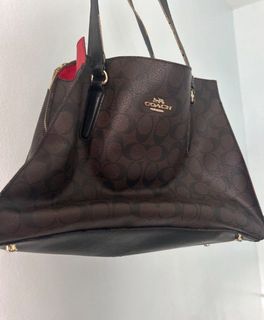 (Category: ) located in . Submitted by ksshboutique (Listing ID 1461123753, Image 1). Description: .