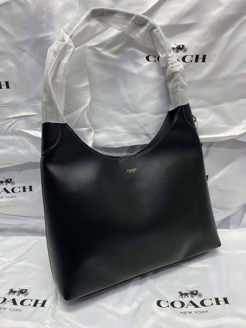 Coach Brooklyn 28 (Category: Shoulder Bags) located in Binan City. Submitted by pinkykeenshop (Listing ID 1461281323, Image 1). Description: .