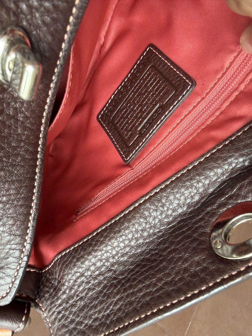 Coach Chelsea Bag (Category: Luxury Bags & Wallets) located in Manila. Submitted by escarchame98247 (Listing ID 1461162000, Image 3). Description: Pre-Loved Brown pebbled leather Coach Chelsea Hobo bag! Not OEM.