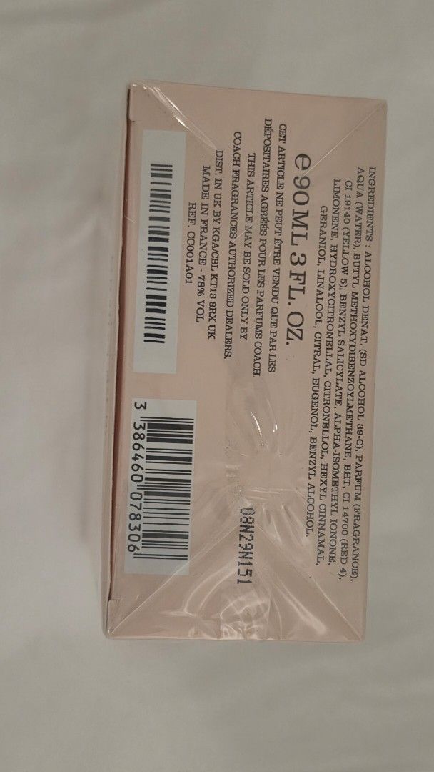 COACH NEW YORK Eau de Parfum 90ml (Category: Fragrance & Deodorants) located in Mandaluyong City. Submitted by mysharecloset (Listing ID 1461304113, Image 2). Description: - COACH NEW YORK Eau de Parfum - Size: 90ml / 3 FL. OZ. - Made in France - Authentic product (Batch code: 08N29N151) - Contains alcohol denat., fragrance, aqua, and other ingredients..